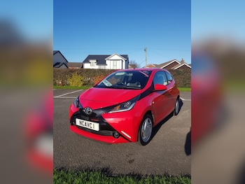 Used Toyota AYGO 2015 for sale - 76600188: Photo