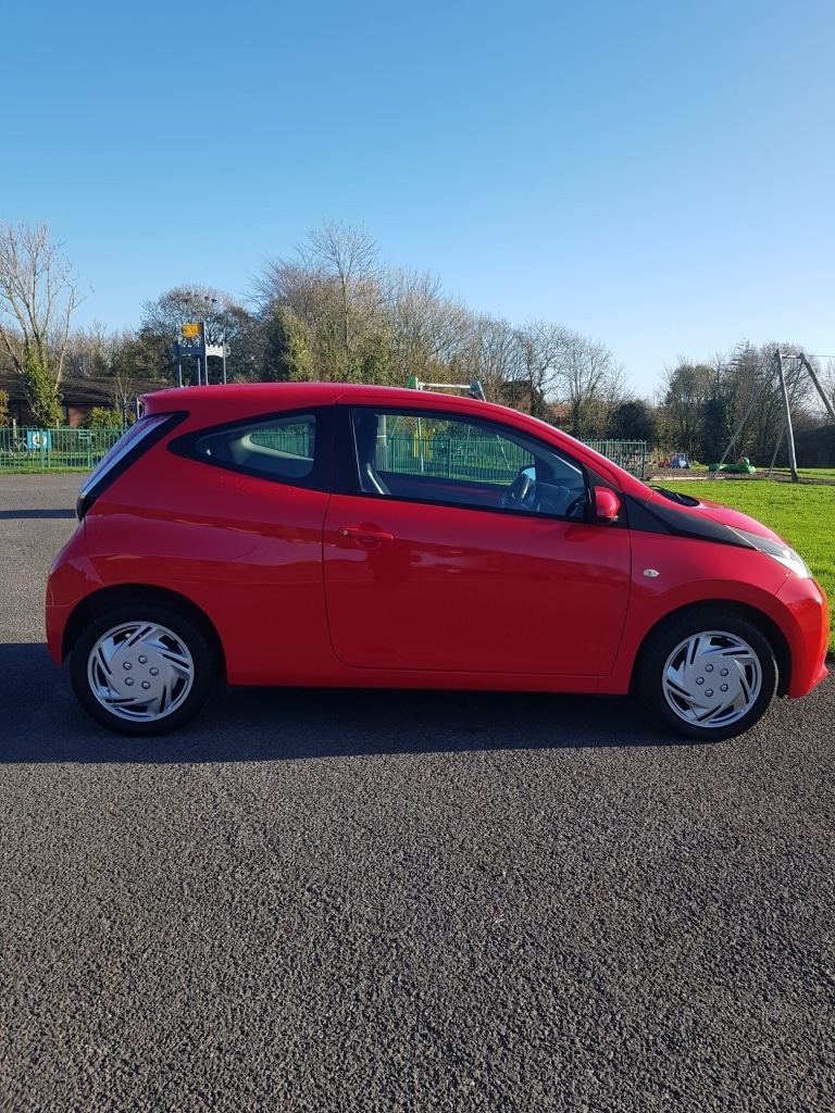 Used Toyota AYGO 2015 for sale - 76600188: Photo 6