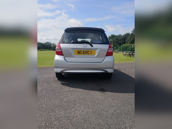Used Honda Jazz 2006 for sale - 79105290: Photo