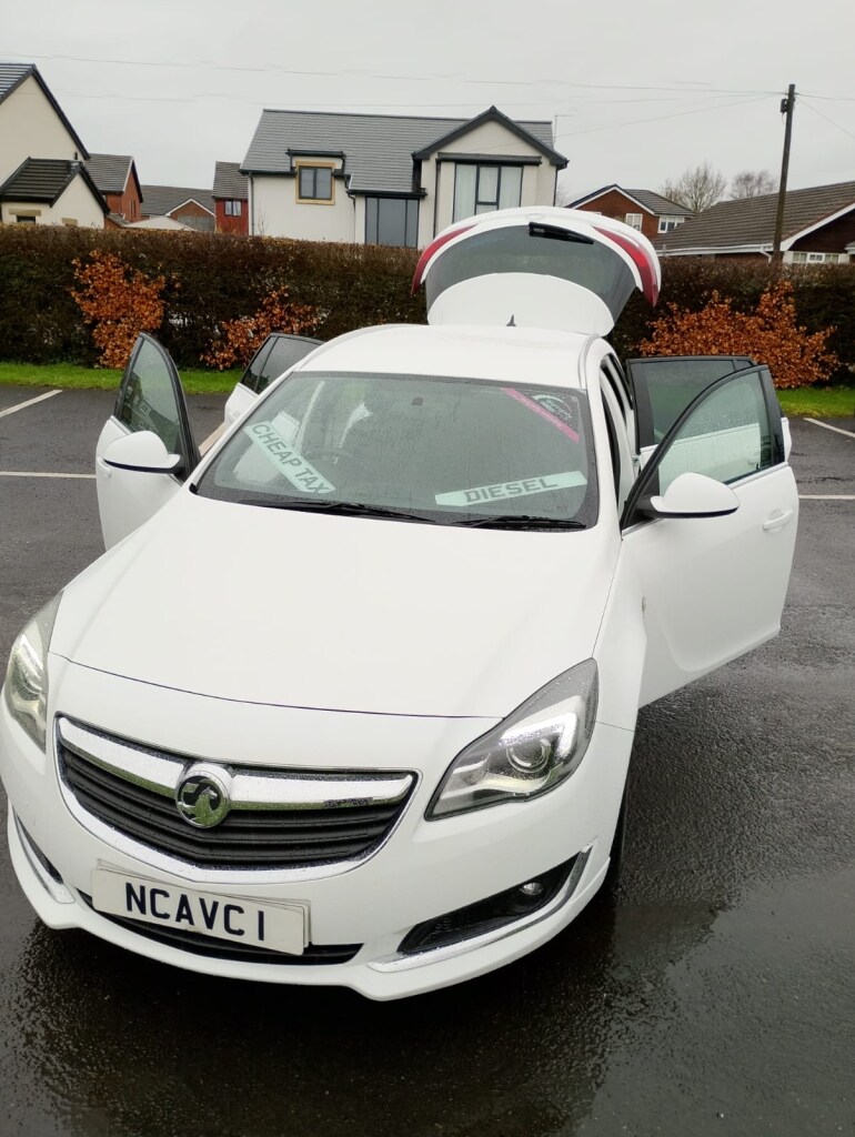 Used Vauxhall Insignia 2015 for sale - 76817472: Photo 9