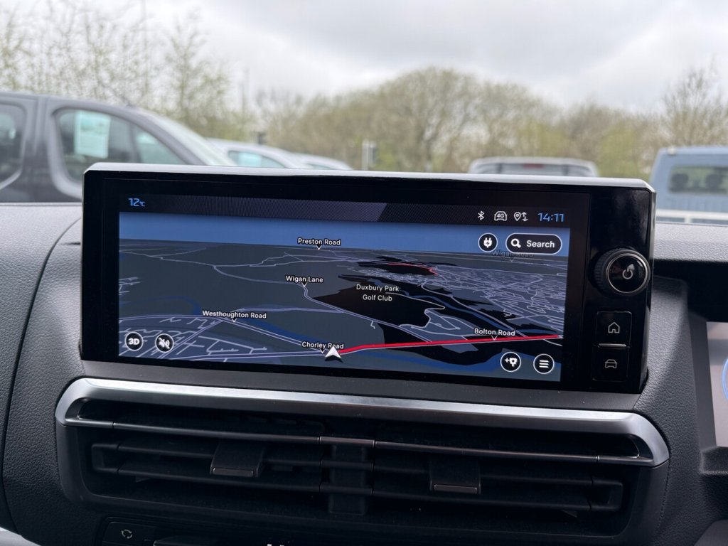 Used Peugeot e-Traveller 2025 for sale - 77967311: Photo 11