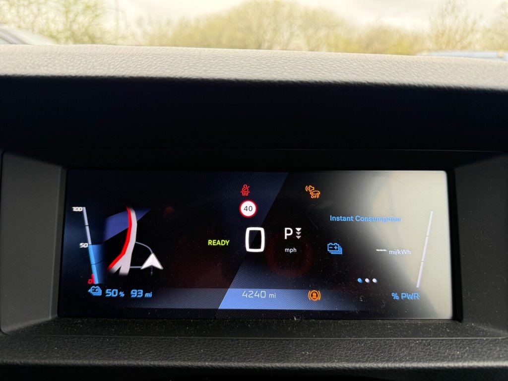 Used Peugeot e-Traveller 2025 for sale - 77967311: Photo 18