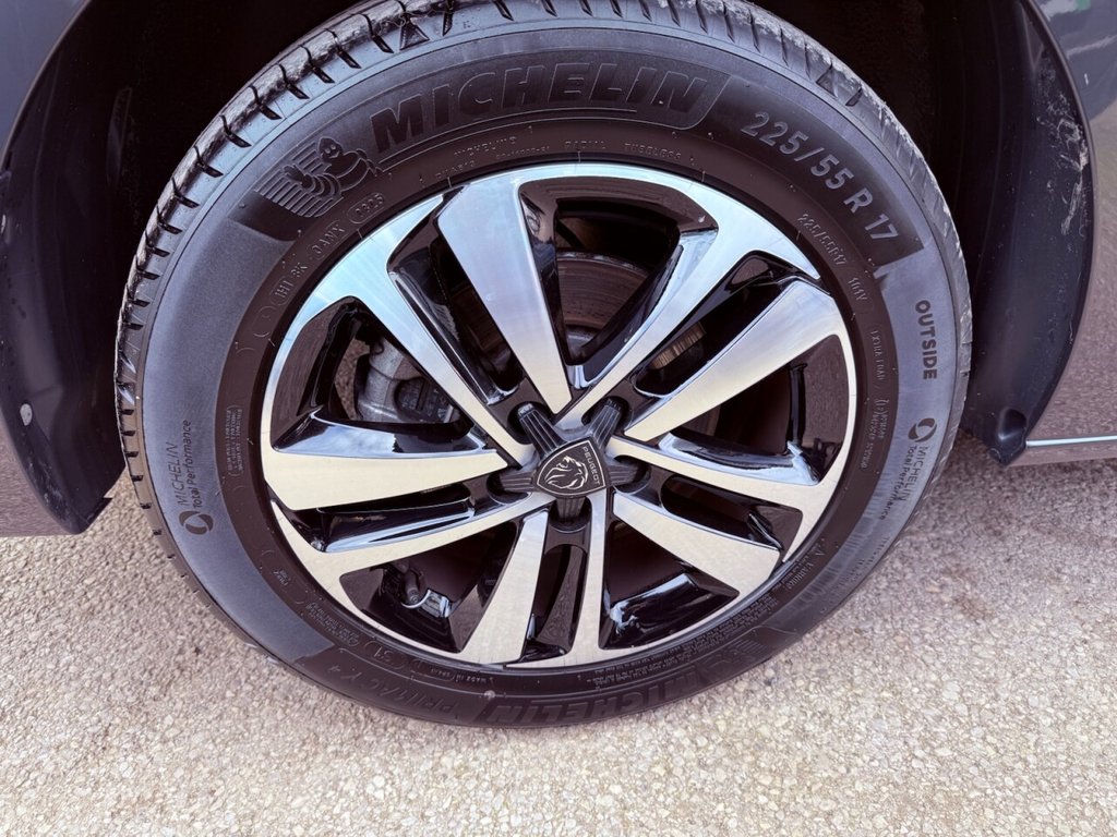 Used Peugeot e-Traveller 2025 for sale - 77967311: Photo 32