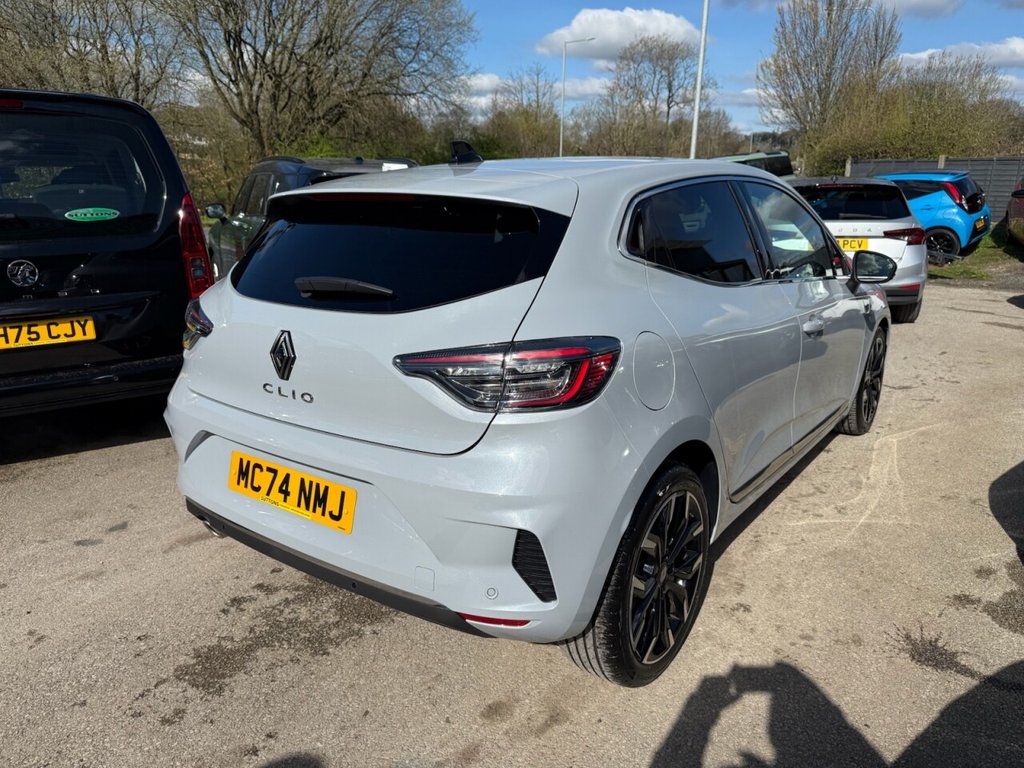Used Renault Clio 2025 for sale - 78097140: Photo 3