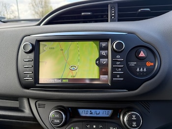 Used Toyota Yaris 2019 for sale - 78227328: Photo