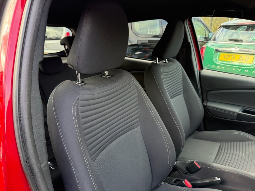 Used Toyota Yaris 2016 for sale - 78044658: Photo 5