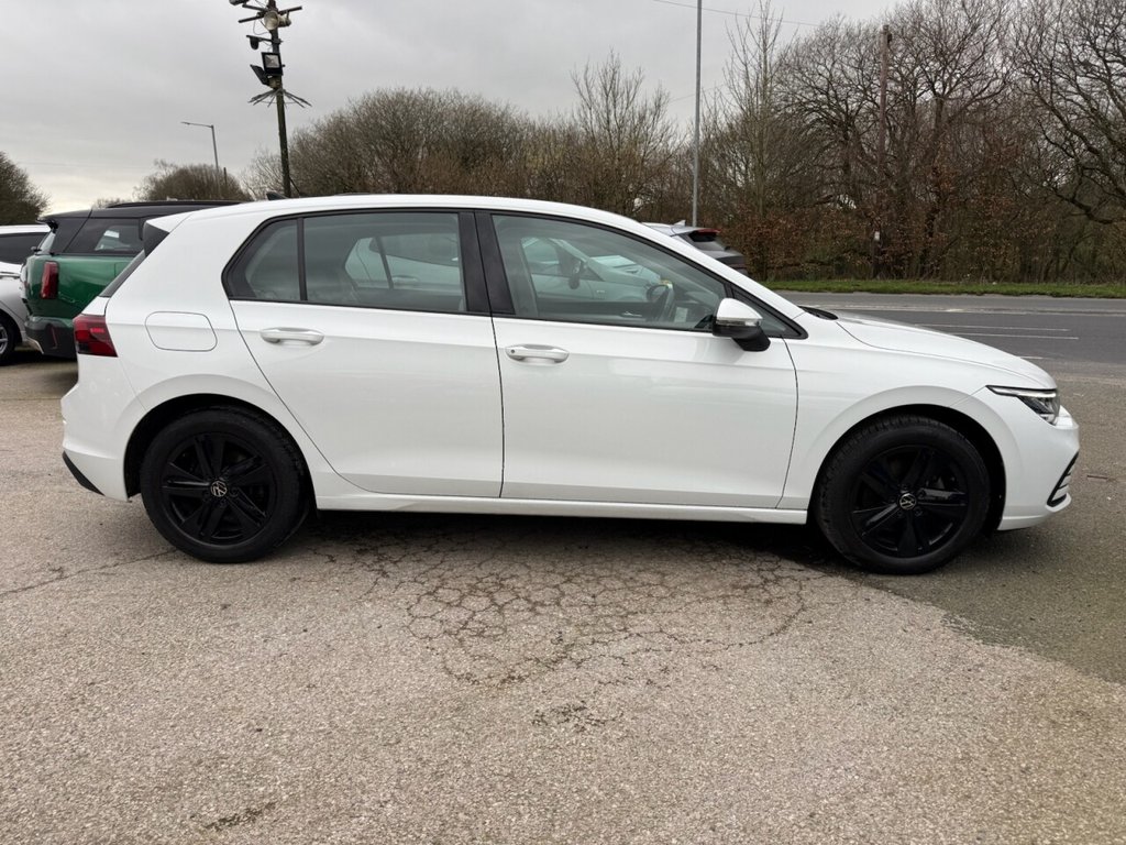 Used Volkswagen Golf 2020 for sale - 77719892: Photo 2