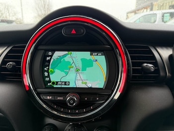 Used MINI Hatch 2019 for sale - 77139492: Photo