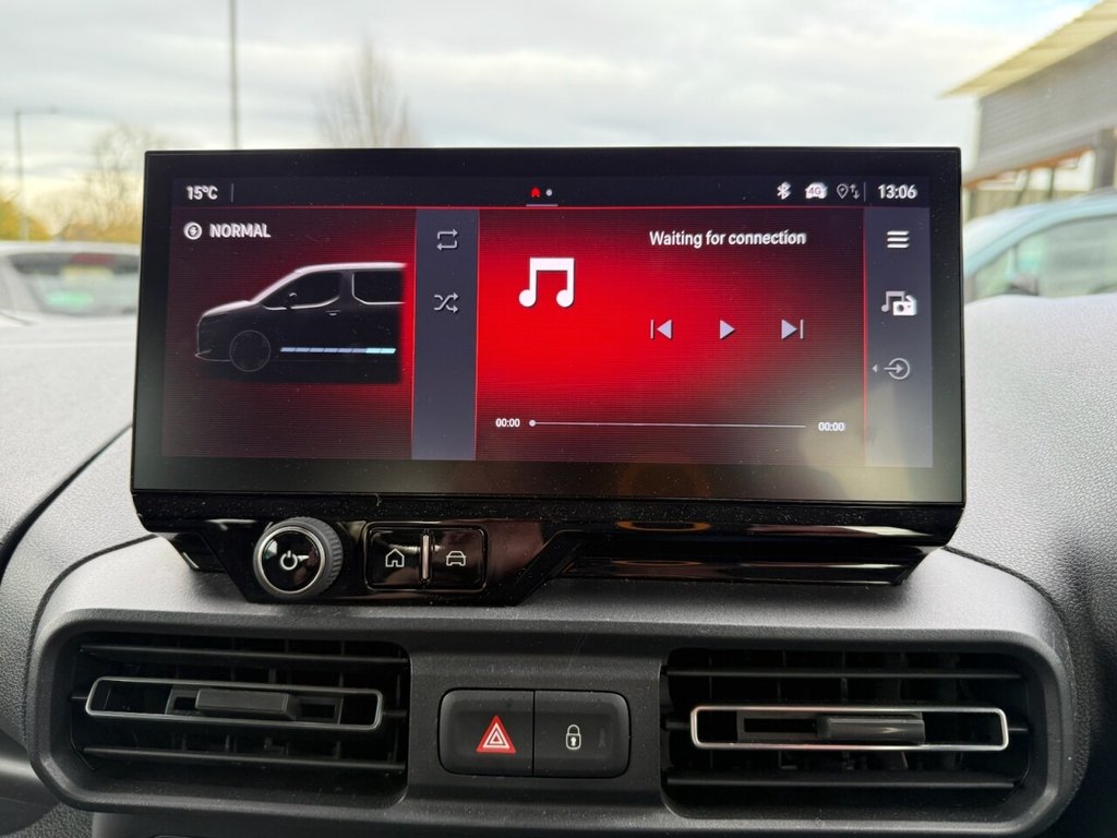 Used Vauxhall Combo Life 2025 for sale - 76706402: Photo 20