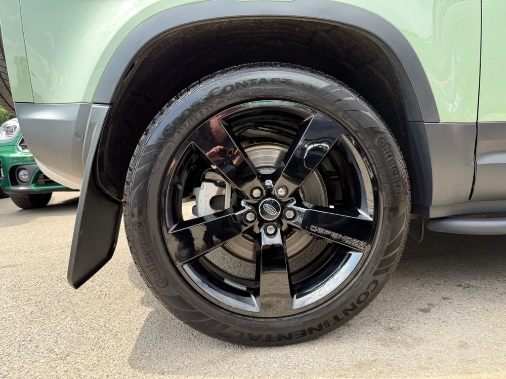 Used Land Rover Defender 2023 for sale - 76706410: Photo 38