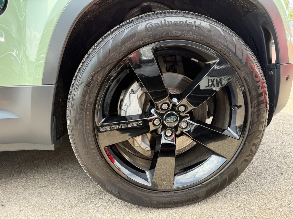 Used Land Rover Defender 2023 for sale - 76706410: Photo 39