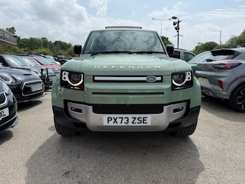 Used Land Rover Defender 2023 for sale - 76706410: Photo