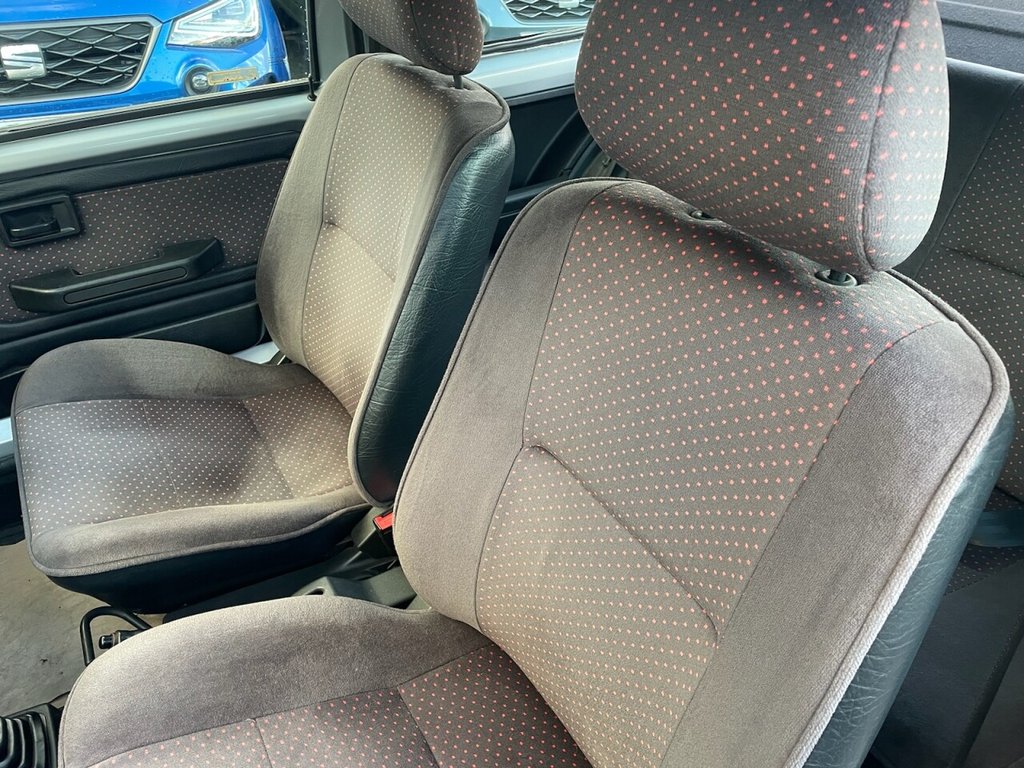 Used Citroen AX 1996 for sale - 76706409: Photo 30