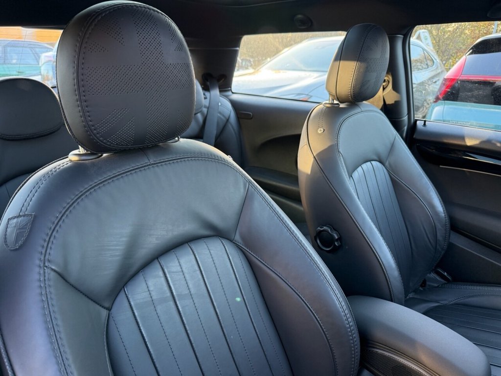 Used MINI Hatch 2023 for sale - 76706406: Photo 6