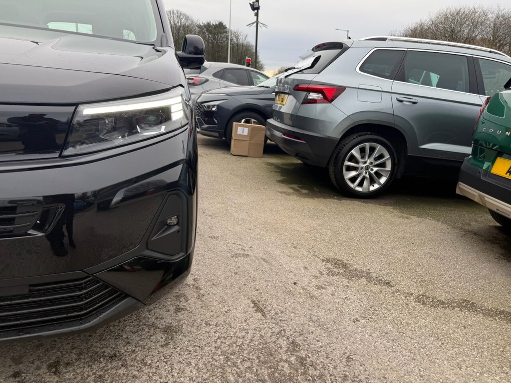 Used Vauxhall Combo Life Electric 2026 for sale - 77621580: Photo 12