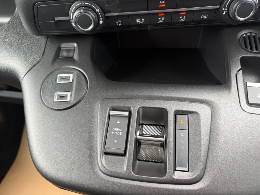 Used Vauxhall Combo Life Electric 2026 for sale - 77621580: Photo 17