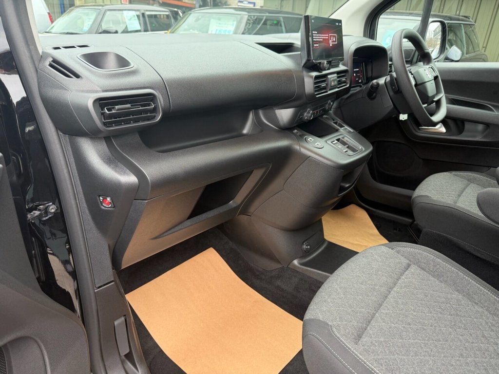 Used Vauxhall Combo Life Electric 2026 for sale - 77621580: Photo 40