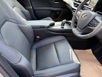 Used Lexus UX 2026 for sale - 79506452: Photo