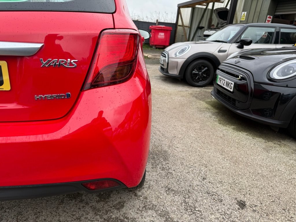 Used Toyota Yaris 2015 for sale - 77642942: Photo 11