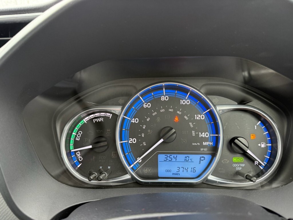 Used Toyota Yaris 2015 for sale - 77642942: Photo 19