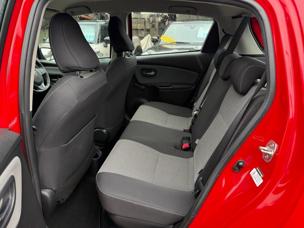 Used Toyota Yaris 2015 for sale - 77642942: Photo 30