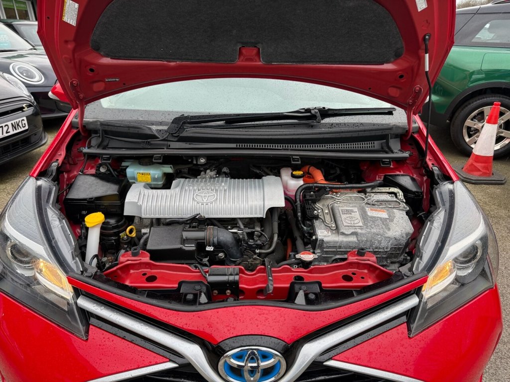 Used Toyota Yaris 2015 for sale - 77642942: Photo 35