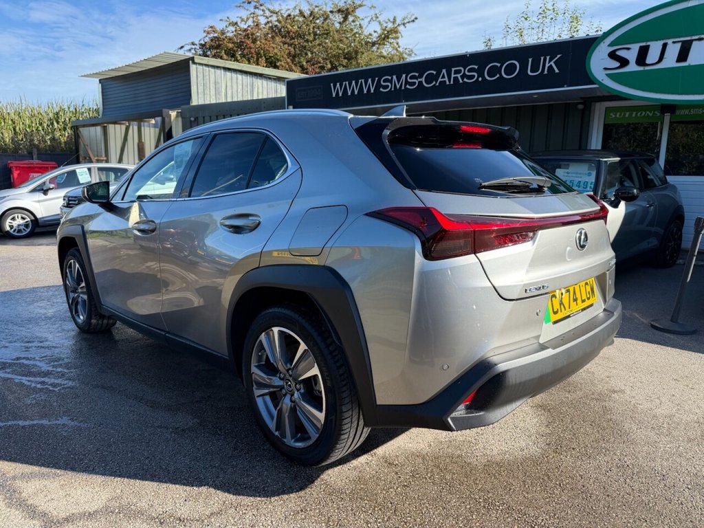 Used Lexus UX 2025 for sale - 76706356: Photo 15