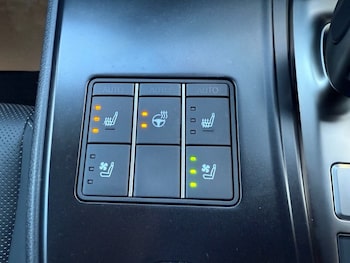 Used Lexus UX 2025 for sale - 76706356: Photo