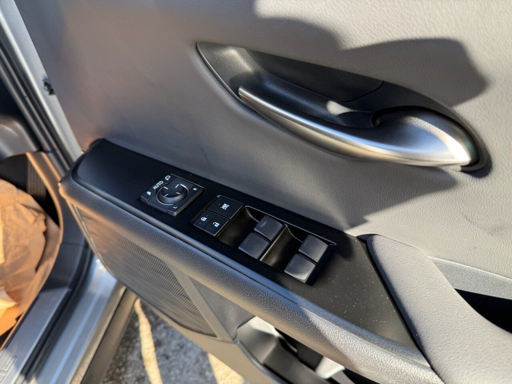 Used Lexus UX 2025 for sale - 76706356: Photo 30