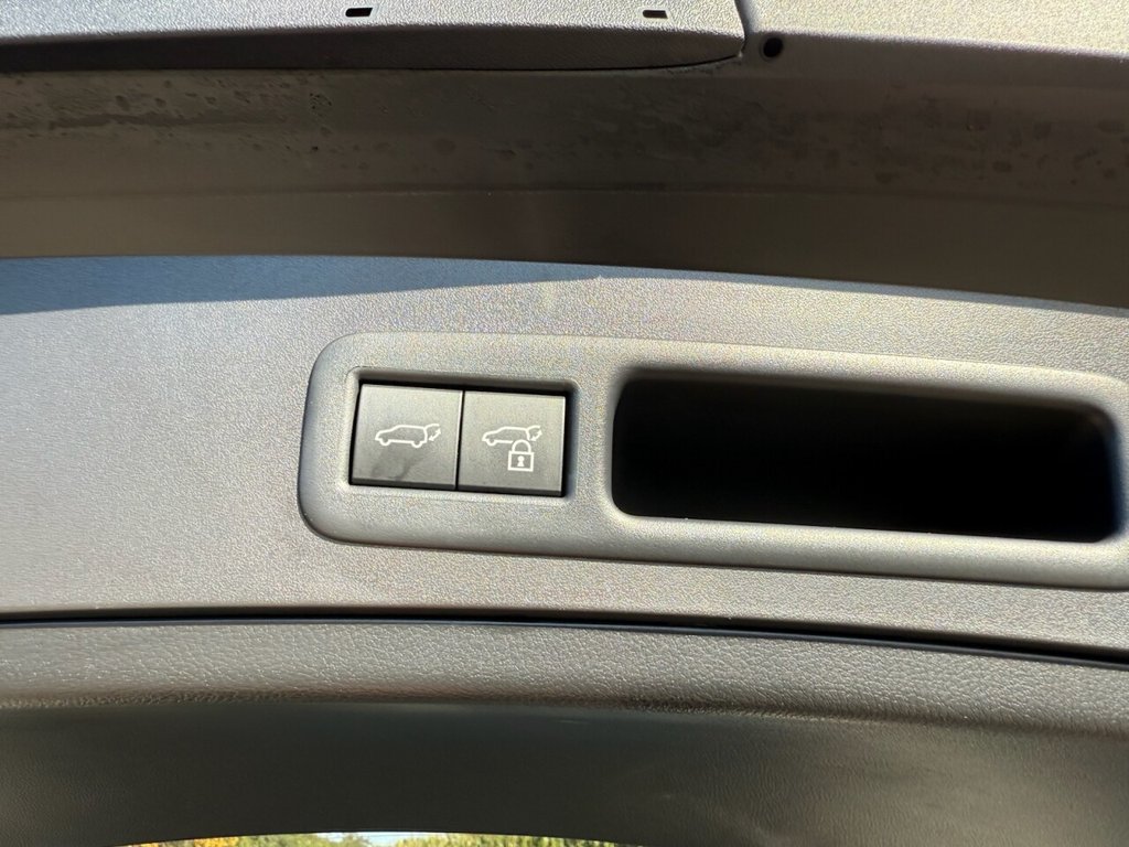 Used Lexus UX 2025 for sale - 76706356: Photo 37