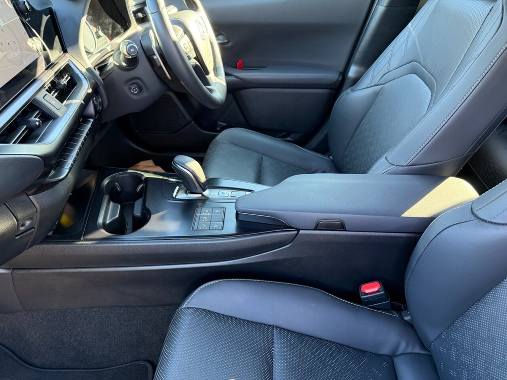 Used Lexus UX 2025 for sale - 76706356: Photo 42