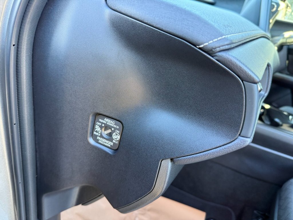 Used Lexus UX 2025 for sale - 76706356: Photo 43