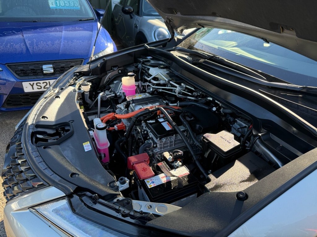 Used Lexus UX 2025 for sale - 76706356: Photo 47