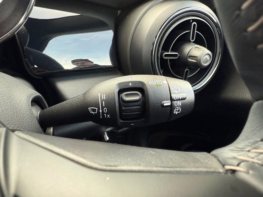 Used MINI Hatch 2023 for sale - 76706363: Photo 32