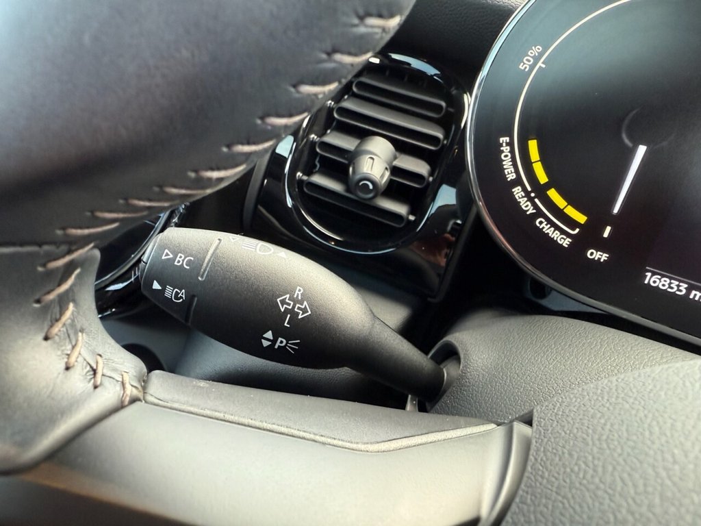 Used MINI Hatch 2023 for sale - 76706363: Photo 33