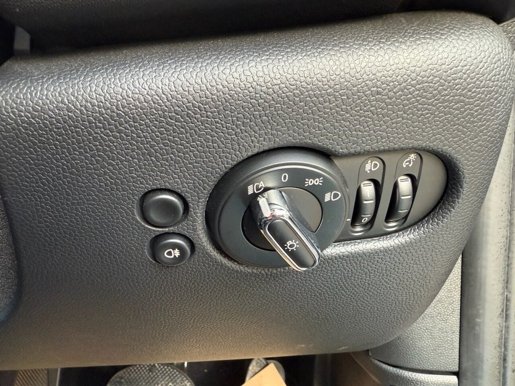 Used MINI Hatch 2023 for sale - 76706363: Photo 35