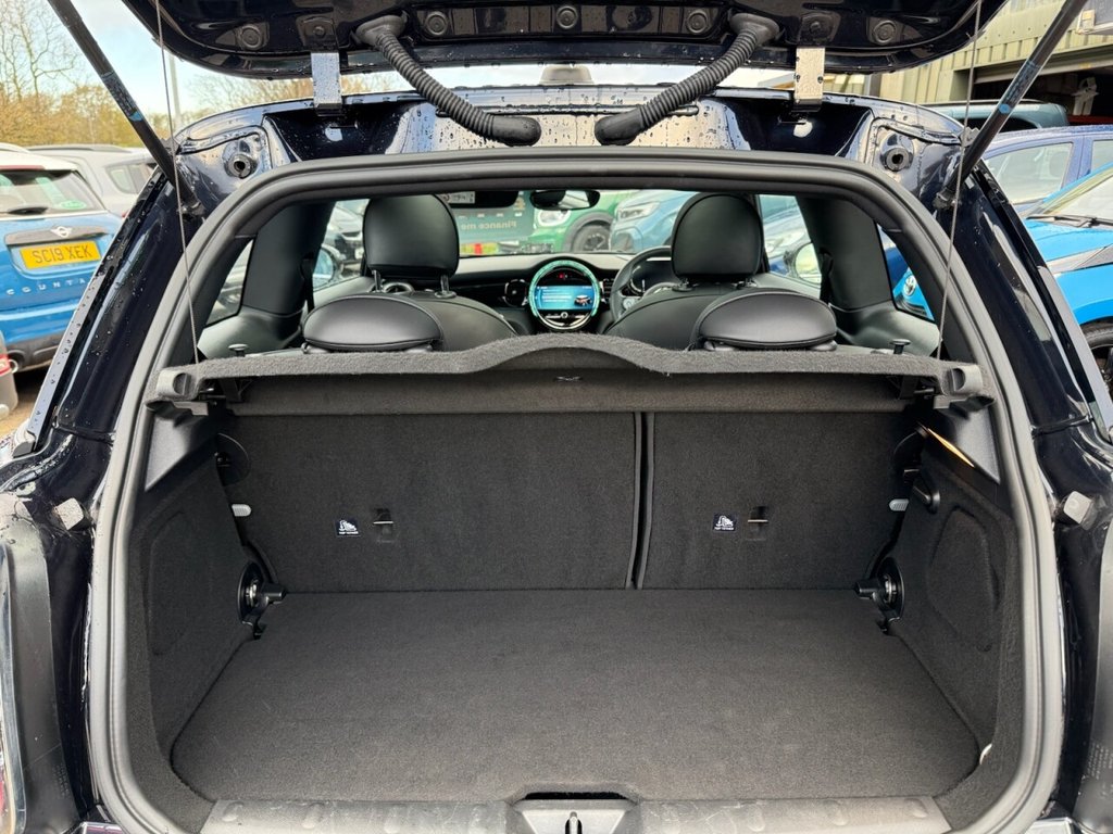 Used MINI Hatch 2023 for sale - 76706363: Photo 42