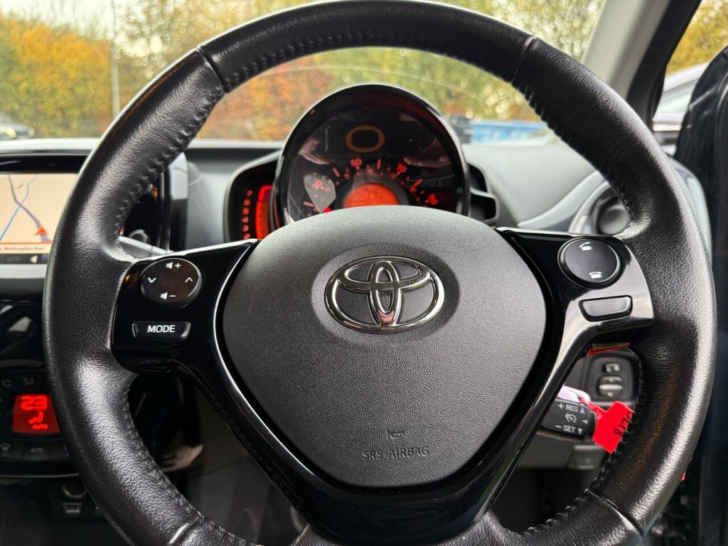 Used Toyota AYGO 2018 for sale - 76706362: Photo 13