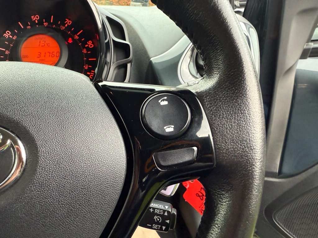 Used Toyota AYGO 2018 for sale - 76706362: Photo 17