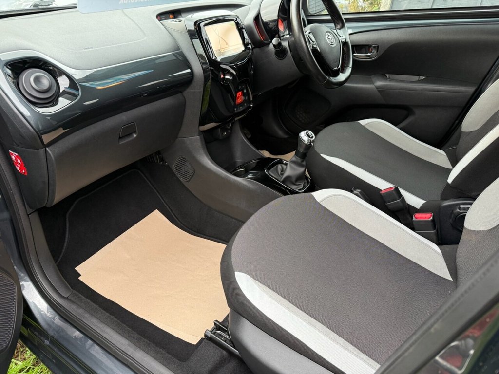 Used Toyota AYGO 2018 for sale - 76706362: Photo 26