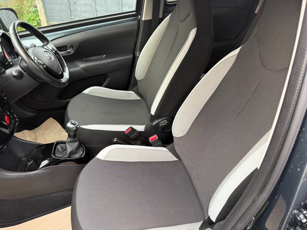 Used Toyota AYGO 2018 for sale - 76706362: Photo 27