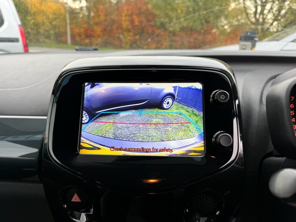 Used Toyota AYGO 2018 for sale - 76706362: Photo 3