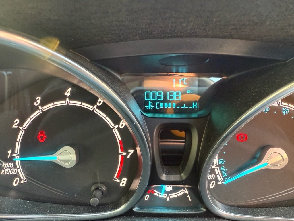 Used Ford Fiesta 2017 for sale - 76706365: Photo 2