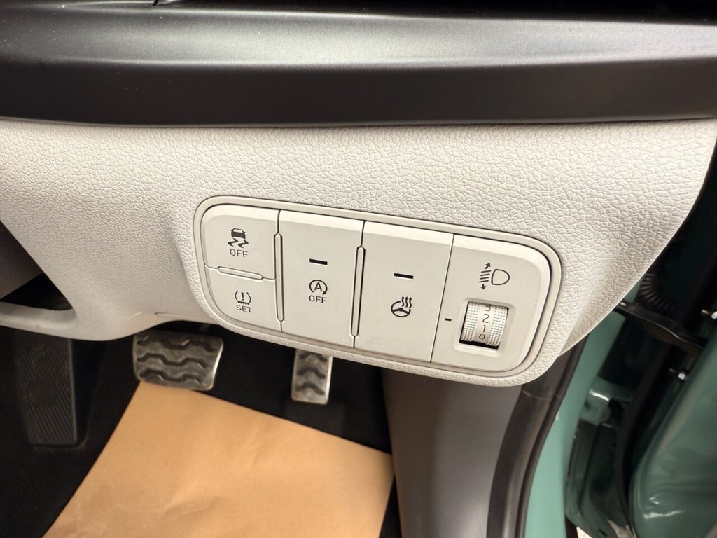 Used Hyundai BAYON 2023 for sale - 76706370: Photo 30