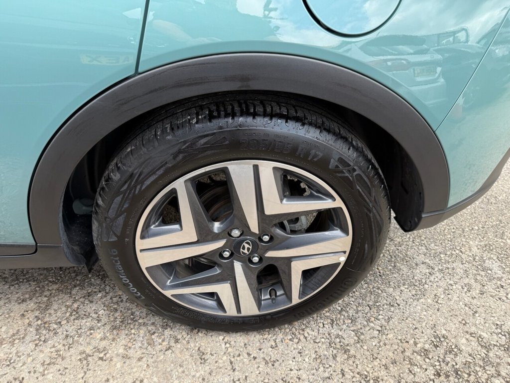 Used Hyundai BAYON 2023 for sale - 76706370: Photo 31