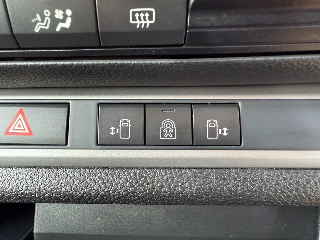 Used Peugeot Traveller 2024 for sale - 76706388: Photo 17