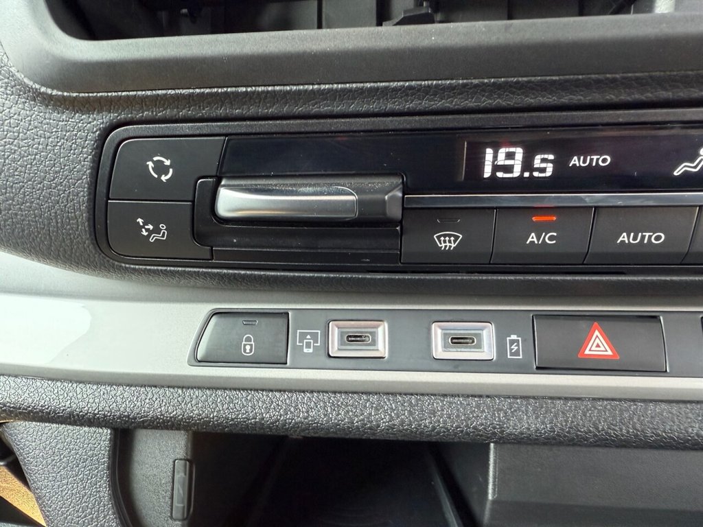 Used Peugeot Traveller 2024 for sale - 76706388: Photo 20