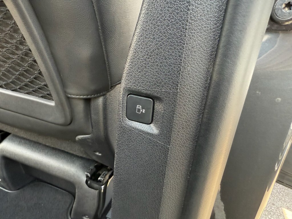 Used Peugeot Traveller 2024 for sale - 76706388: Photo 30