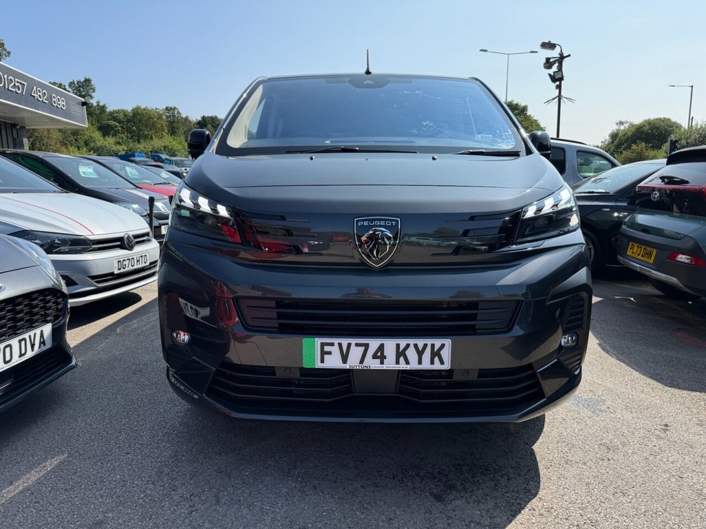 Used Peugeot Traveller 2024 for sale - 76706388: Photo 38