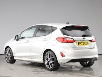 Used Ford Fiesta 2022 for sale - 77583765: Photo